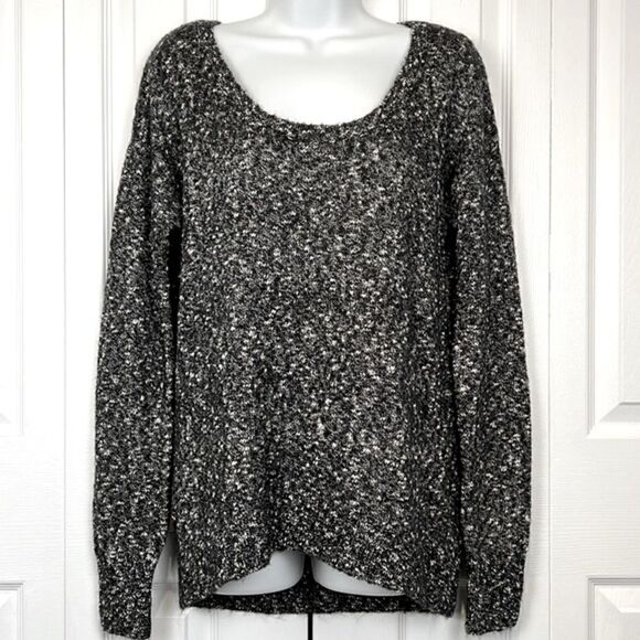 Gap Black/White Round‎ Neck Hi Low Sweater Size M - Picture 1 of 9
